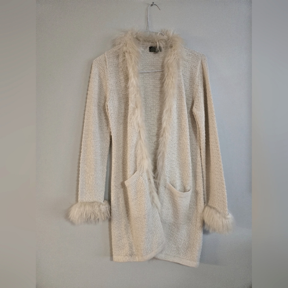 Women's Cream Open-Front Sweater, Made with 100% Alpaca, Made in Peru